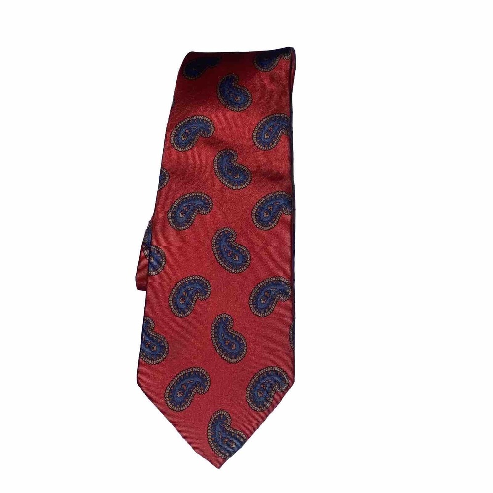 Chaps Ralph‎ Lauren Necktie 100% Silk Classic Red Paisley Tie